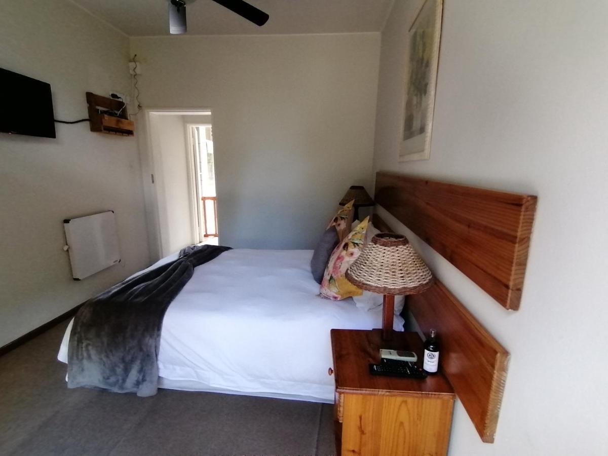 Aanhuizen Guest House Swellendam Exteriör bild