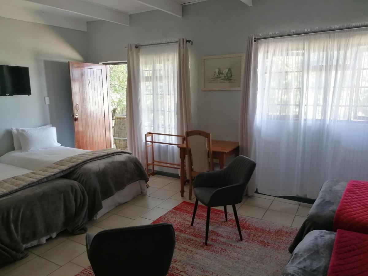 Aanhuizen Guest House Swellendam Exteriör bild
