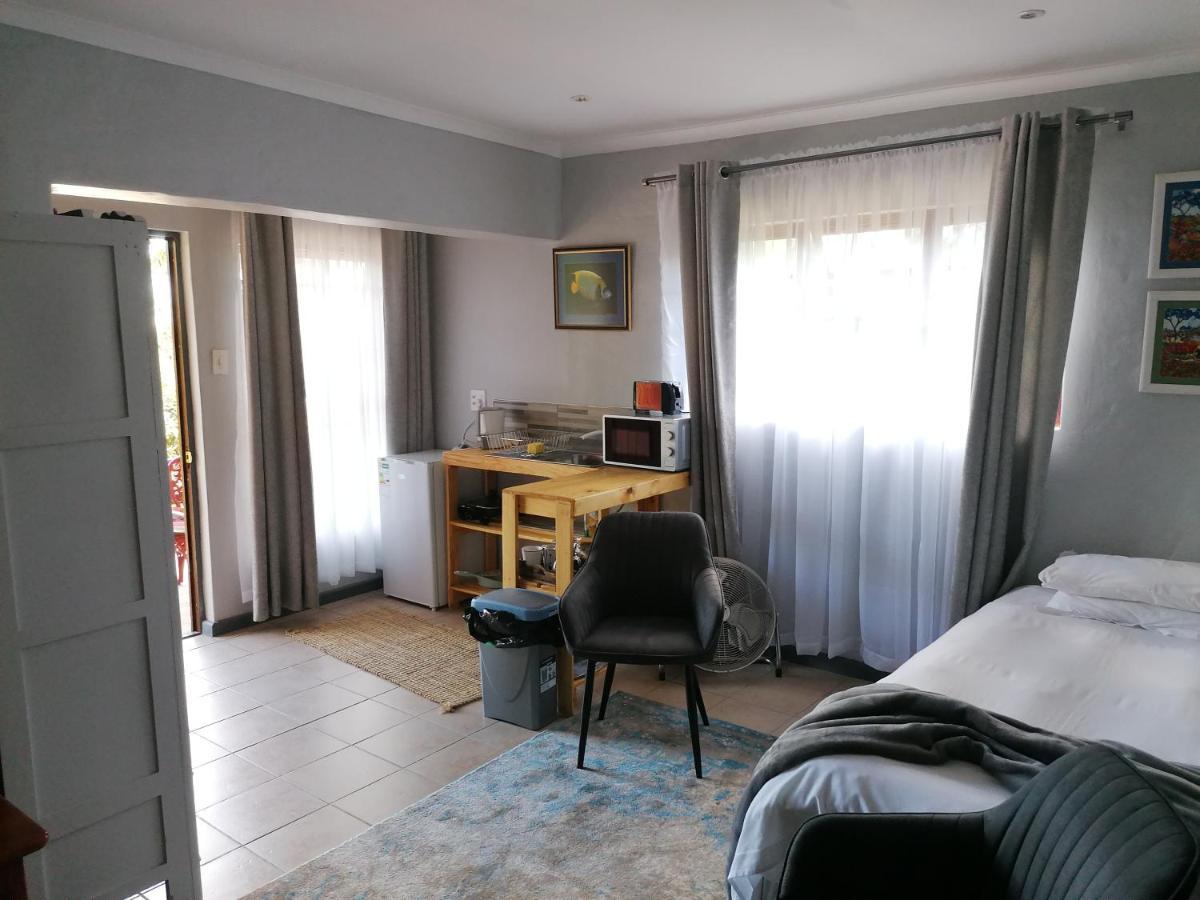 Aanhuizen Guest House Swellendam Exteriör bild