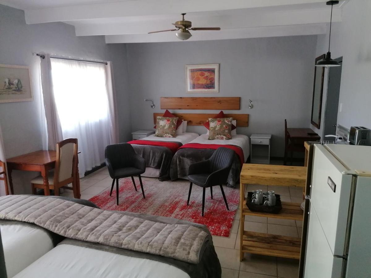 Aanhuizen Guest House Swellendam Exteriör bild